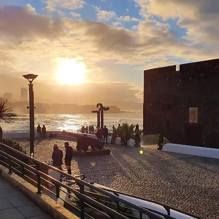 Ocean And Sun Lejlighed *