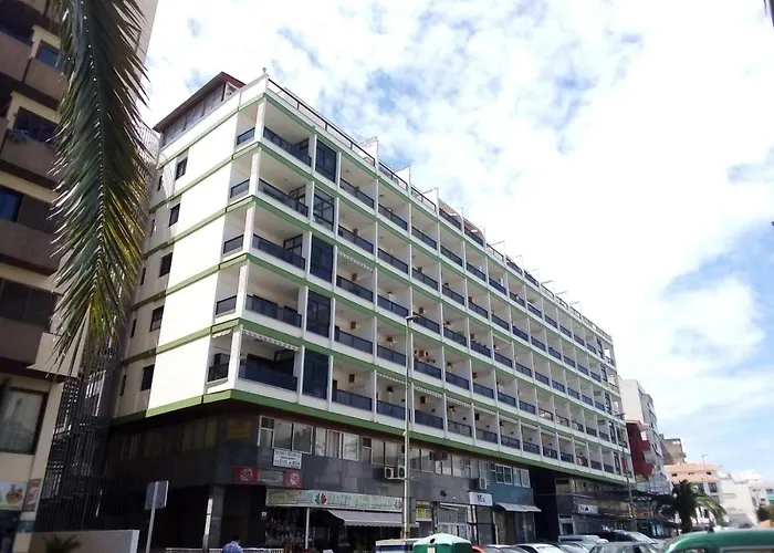 Ocean And Sun Apartment